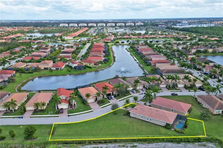 Aerial View LARGE lot and community.
