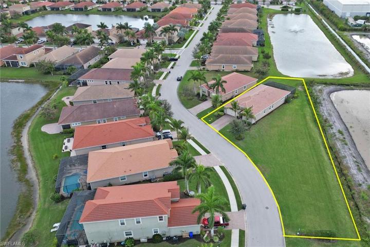 Aerial of the Large Lot - NEW tree line and hedge going it