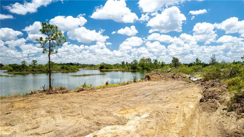 2501 16th ST W, LEHIGH ACRES FL 33971