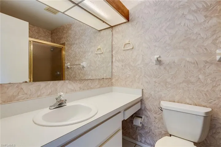 15451 Crystal Lake Dr, North Fort Myers, Florida 33917