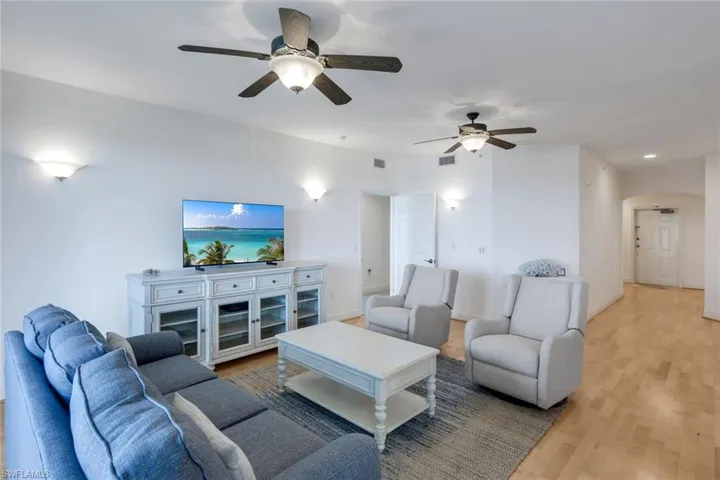337  Vintage Bay  DR, Marco Island, FL 34145