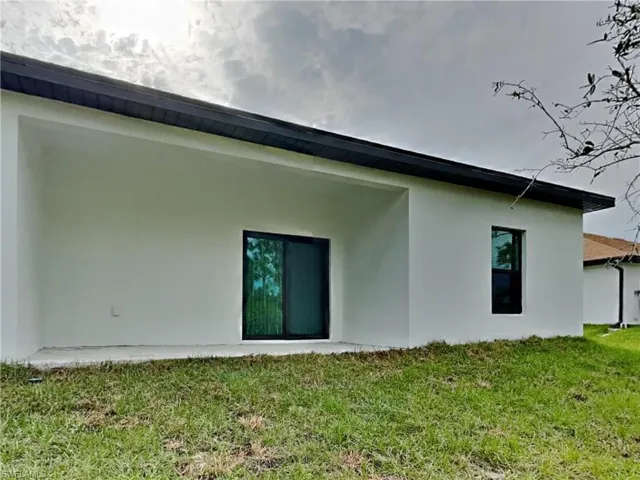 Picture is of previously completed nearly identical home.