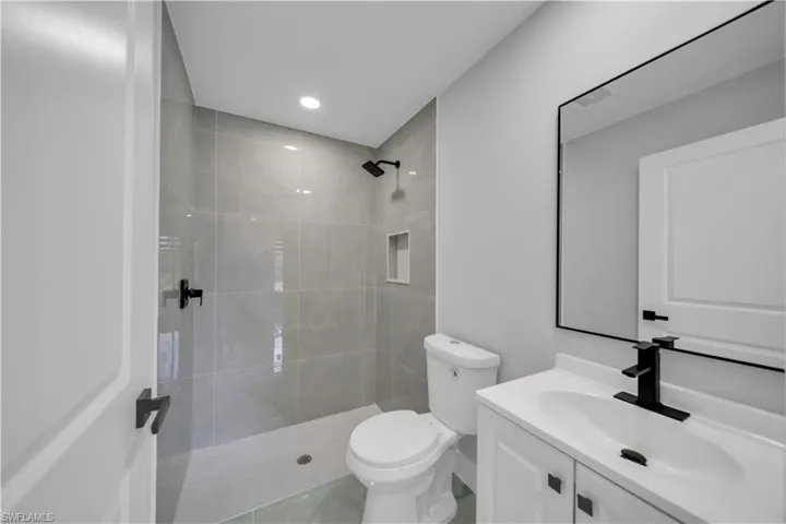 951  Filbert  ST, Lehigh Acres, FL 33974