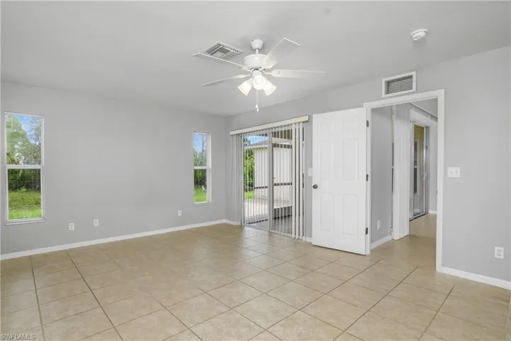 3635  54th NE AVE, Naples, FL 34120