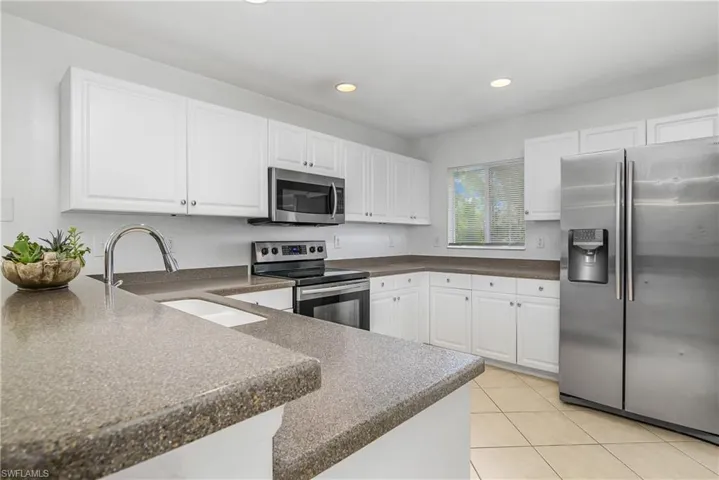 3635  54th NE AVE, Naples, FL 34120