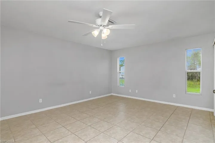 3635  54th NE AVE, Naples, FL 34120