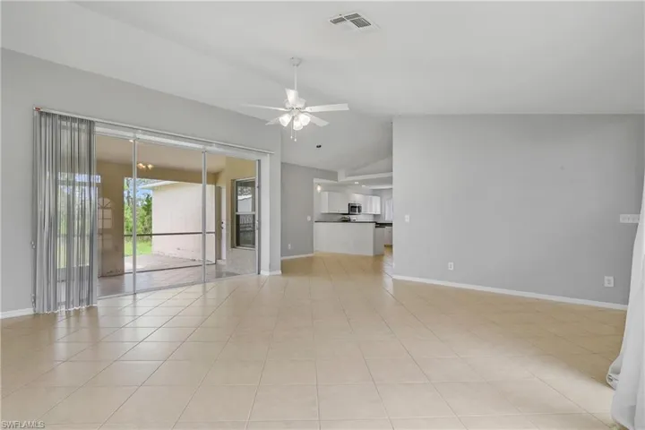 3635  54th NE AVE, Naples, FL 34120