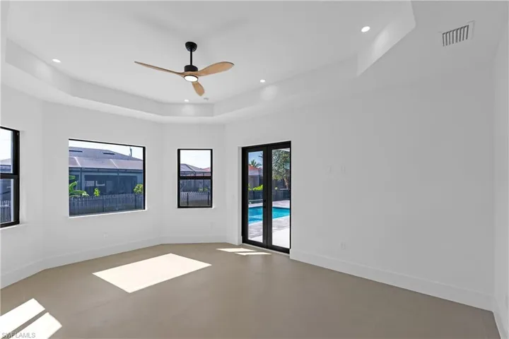129 Sw 34th Ave, Cape Coral, Florida 33991