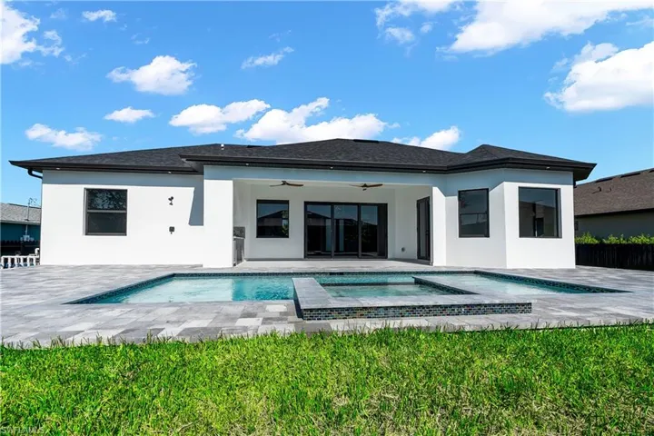 129 Sw 34th Ave, Cape Coral, Florida 33991