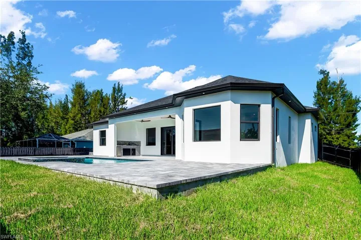 129 Sw 34th Ave, Cape Coral, Florida 33991