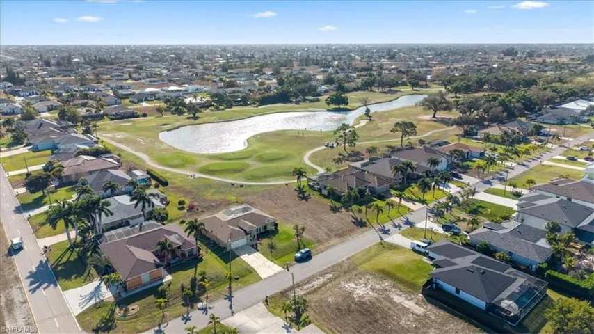 2711 Van Buren Pkwy, Cape Coral, Florida 33993