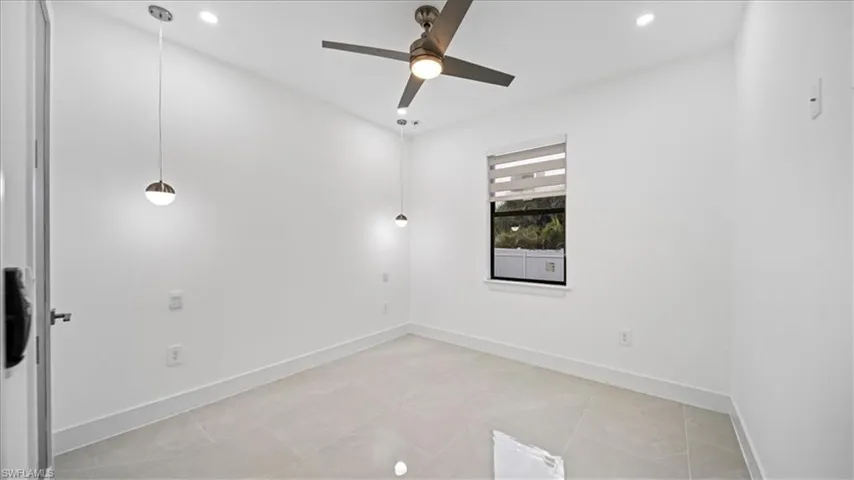 2711 Van Buren Pkwy, Cape Coral, Florida 33993