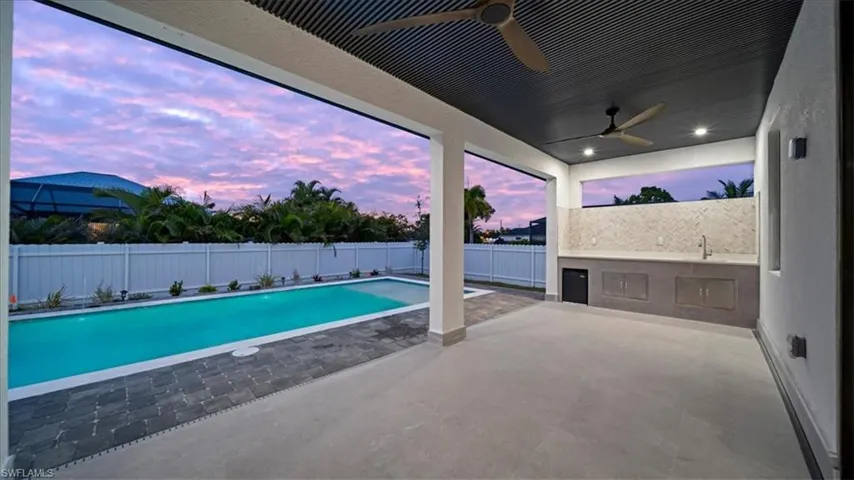 2711 Van Buren Pkwy, Cape Coral, Florida 33993