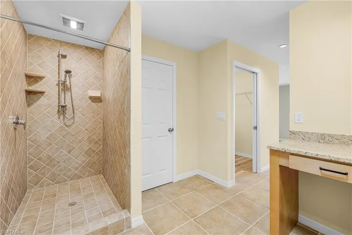 Bonus area, dining room or media space