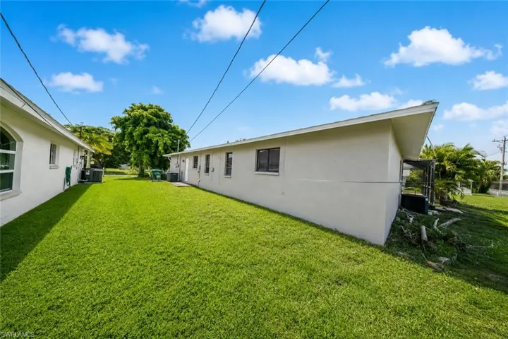3414 Sw 6th Ave, Cape Coral, Florida 33914