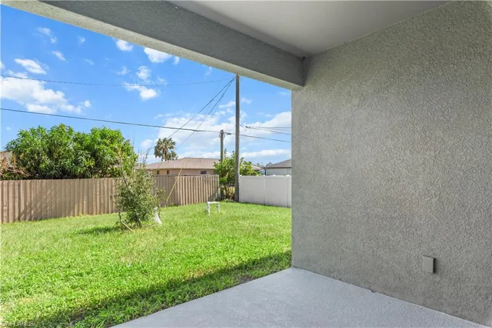 1521 Nw 7th Pl, Cape Coral Fl 33993