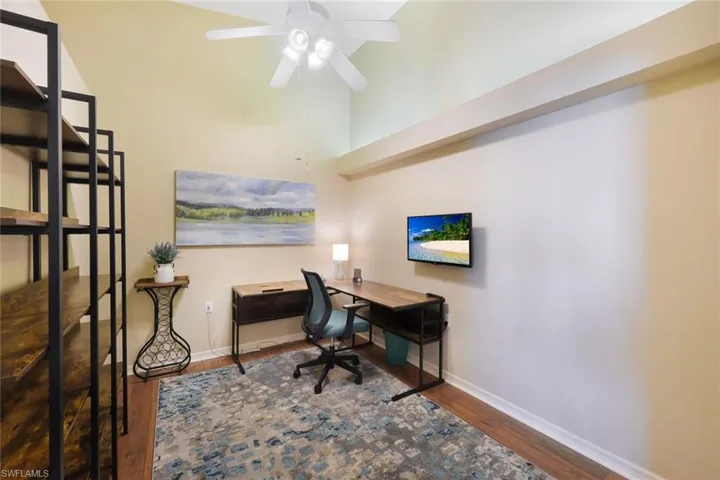 Extra bedroom or Den