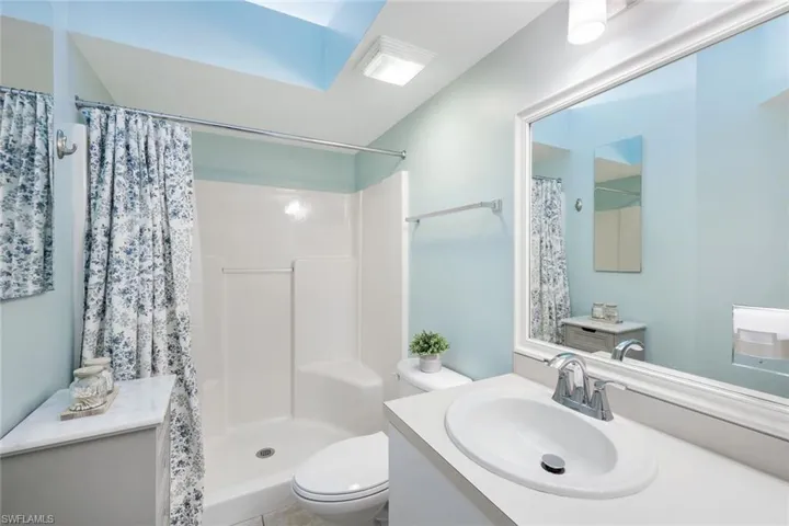 Bathroom with plenty of storage