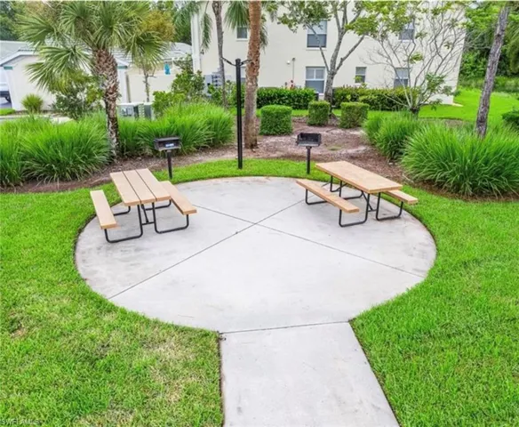 Community Grill area