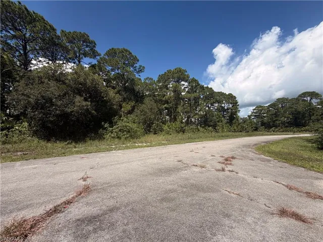 102 Rosemont Pl, Labelle, Florida 33935
