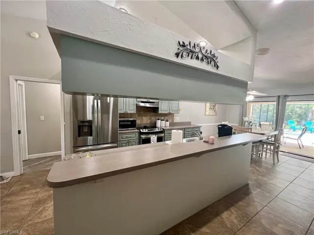 104  Wellington  AVE, Lehigh Acres, FL 33936