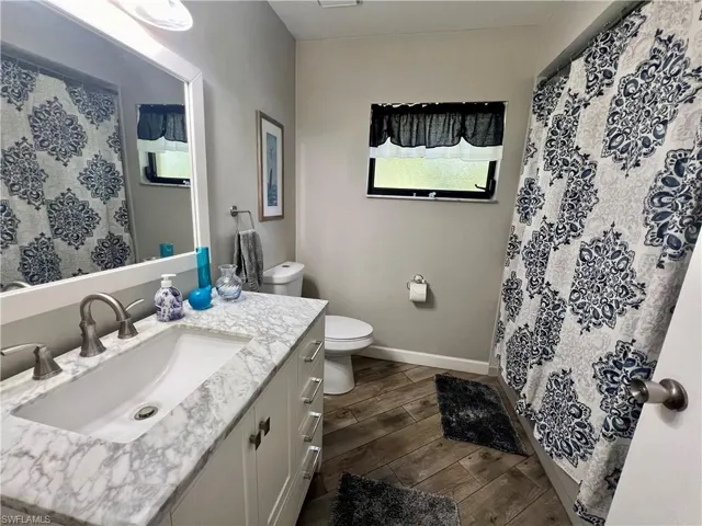 104  Wellington  AVE, Lehigh Acres, FL 33936