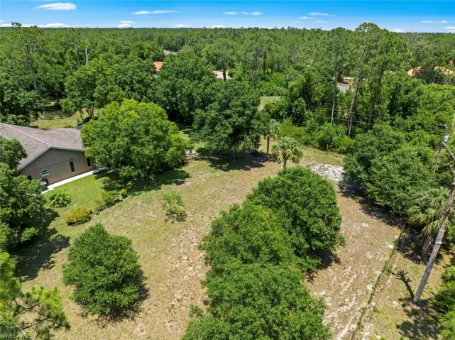 104  Wellington  AVE, Lehigh Acres, FL 33936
