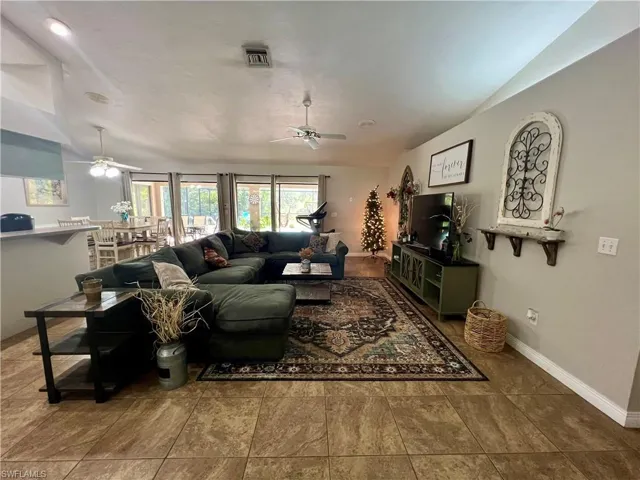104  Wellington  AVE, Lehigh Acres, FL 33936