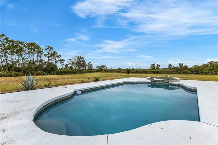 30720 Washington Loop Rd, Punta Gorda, Florida 33982