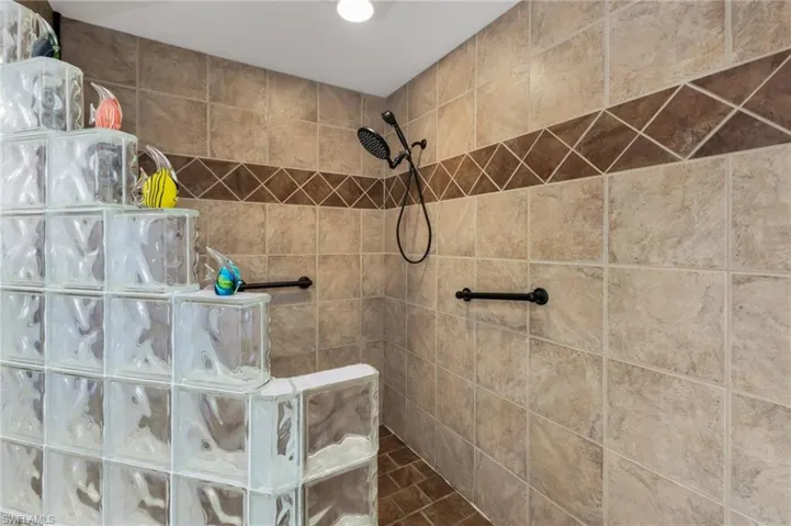 30720 Washington Loop Rd, Punta Gorda, Florida 33982