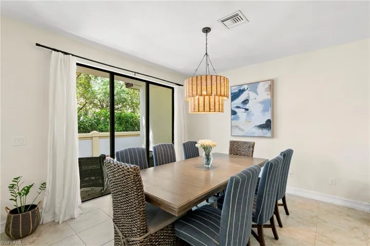 7797 Bristol Cir, Naples, Florida 34120