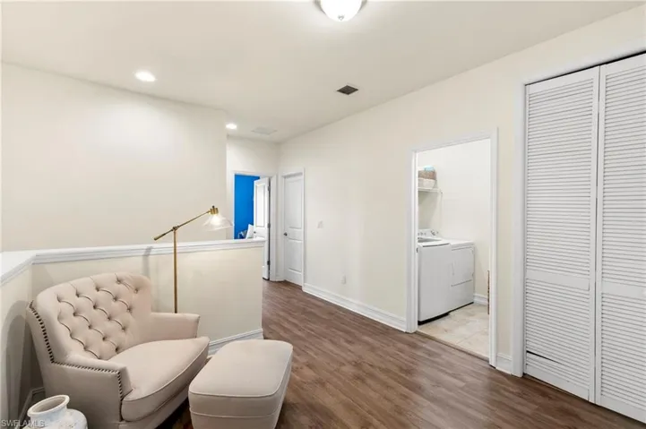 7797 Bristol Cir, Naples, Florida 34120