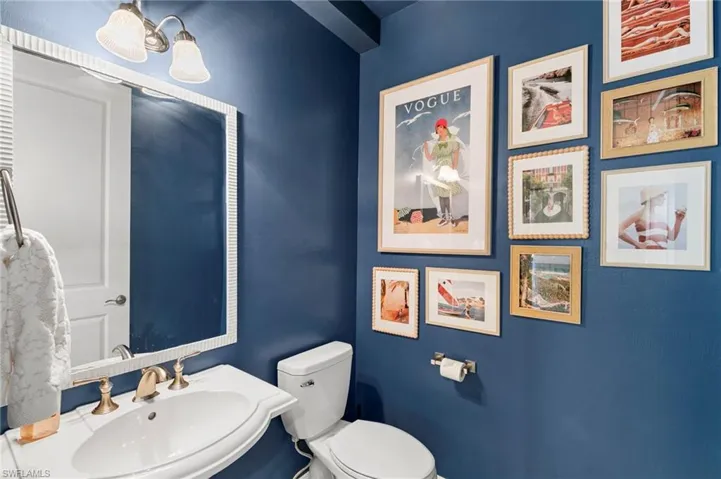 7797 Bristol Cir, Naples, Florida 34120
