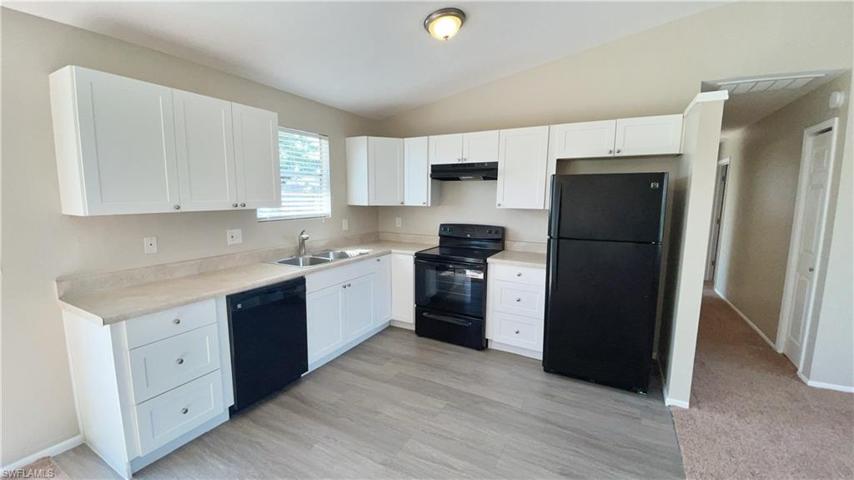 222 NE 20th TER, CAPE CORAL FL 33909