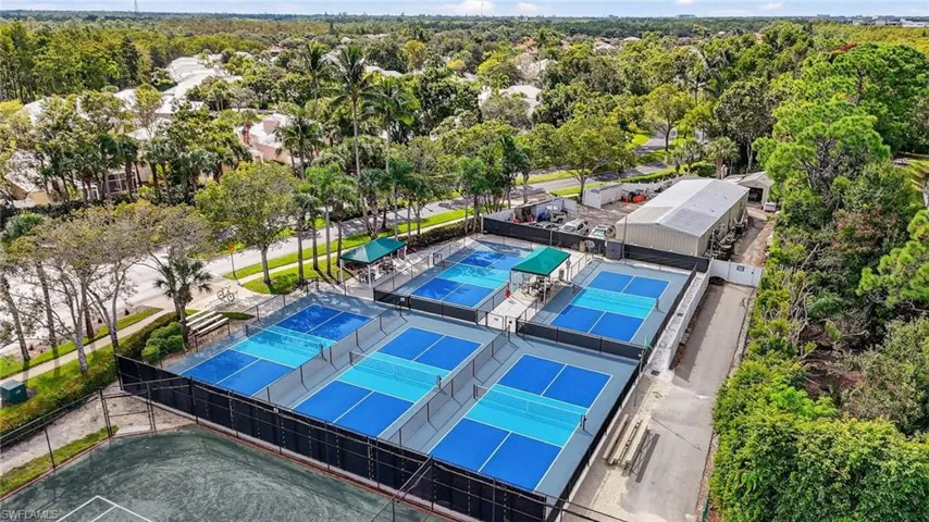 5 Pickleball Courts