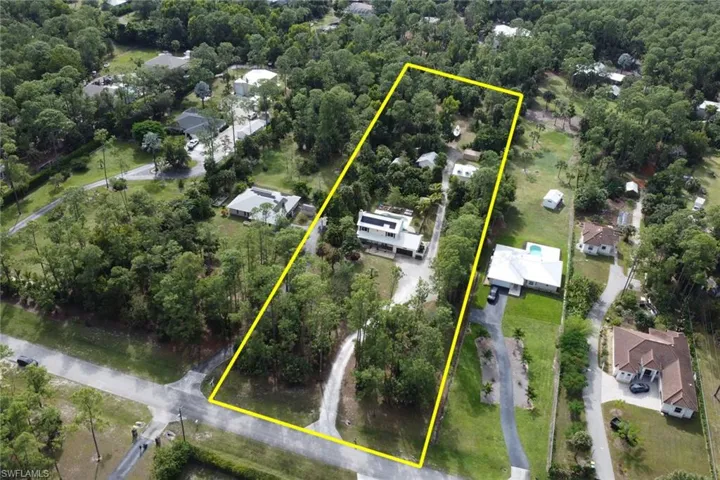 5092 Boxwood Way, Naples, Florida 34116