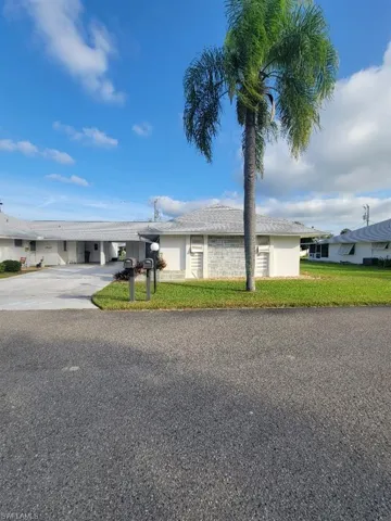 347  Richland  RD, Lehigh Acres, FL 33936