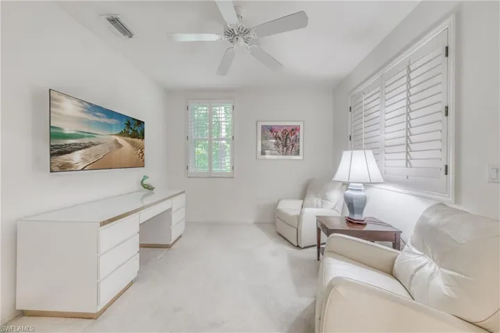 8390  Excalibur  CIR, Naples, FL 34108