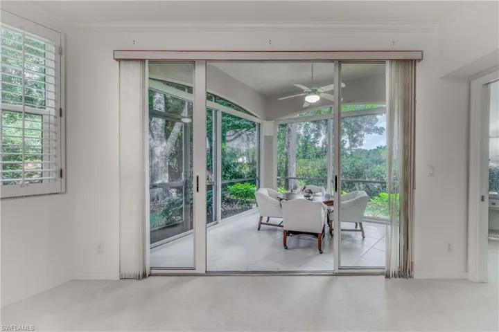 8390  Excalibur  CIR, Naples, FL 34108