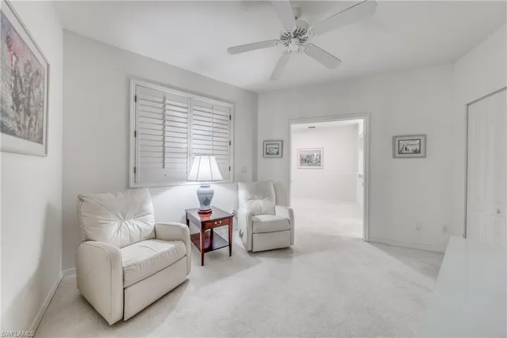 8390  Excalibur  CIR, Naples, FL 34108