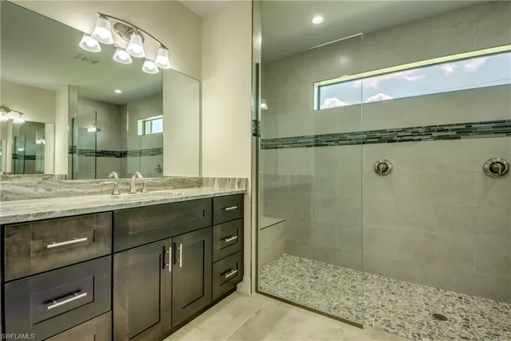 3726 NW 42nd  PL, Cape Coral, FL 33993
