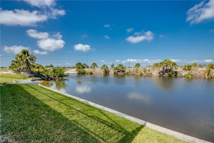 3726 NW 42nd  PL, Cape Coral, FL 33993