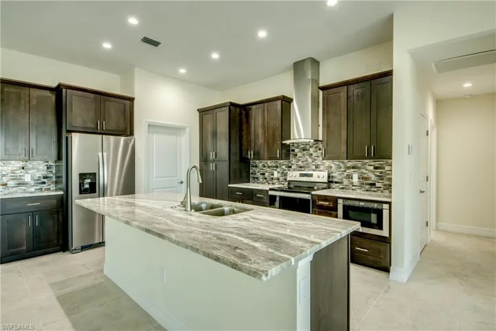 3726 NW 42nd  PL, Cape Coral, FL 33993