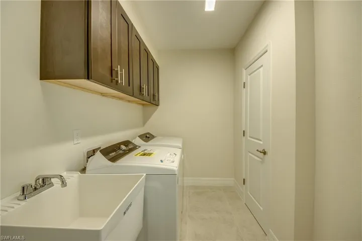 3726 NW 42nd  PL, Cape Coral, FL 33993