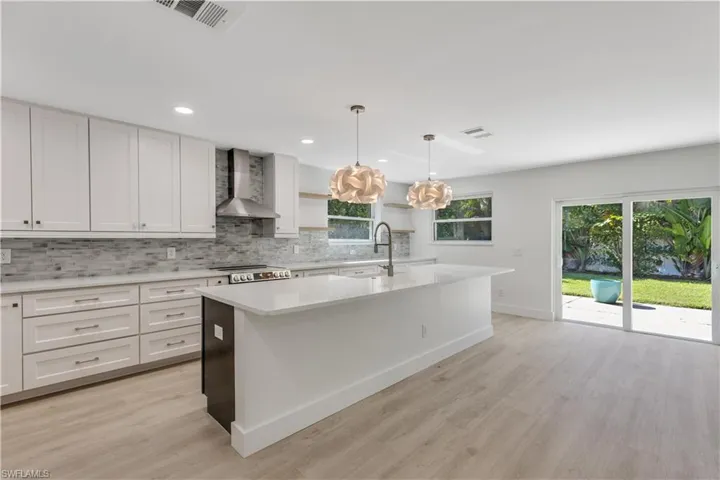 4465  Mariner  RD, Bonita Springs, FL 34134