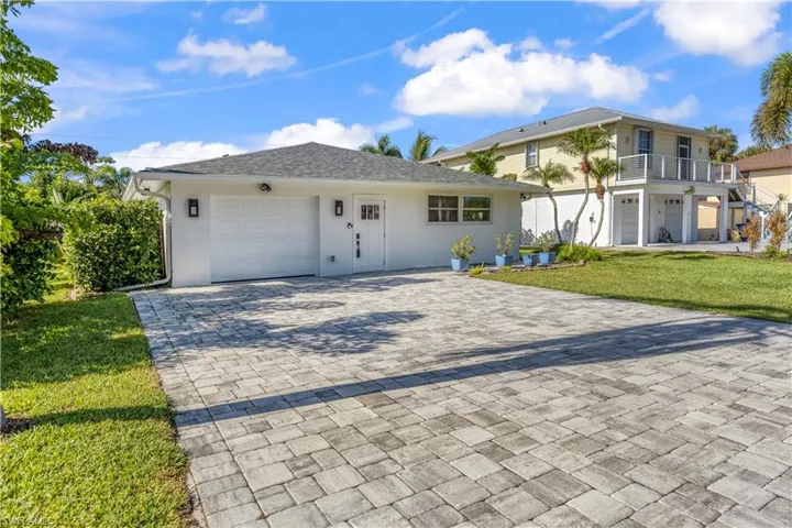 4465  Mariner  RD, Bonita Springs, FL 34134