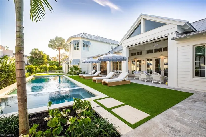 266 15th Ave S, Naples, Florida 34102