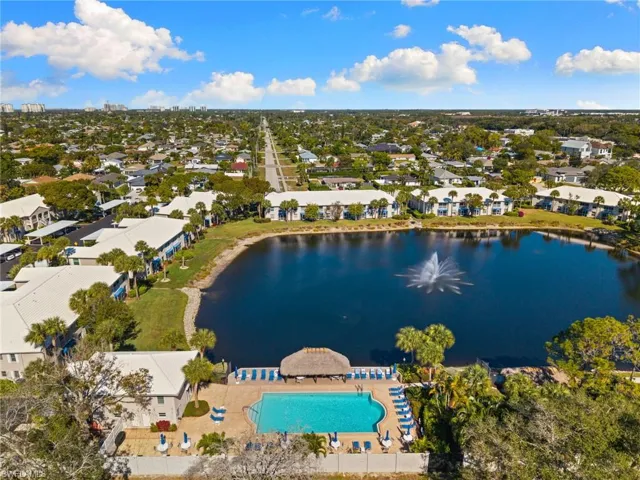 864 Gulf Pavilion Dr 202, Naples, Florida 34108