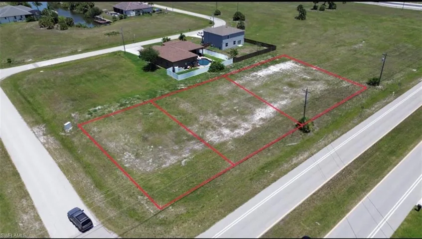 3223  Gulfstream  PKWY, Cape Coral, FL 33993