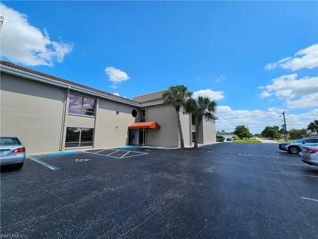 923  Del Prado S BLVD, Cape Coral, FL 33990